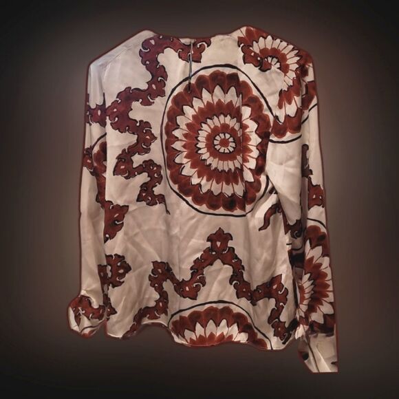 Banana Republic Silk Multicolor Blouse Small - Picture 2 of 4